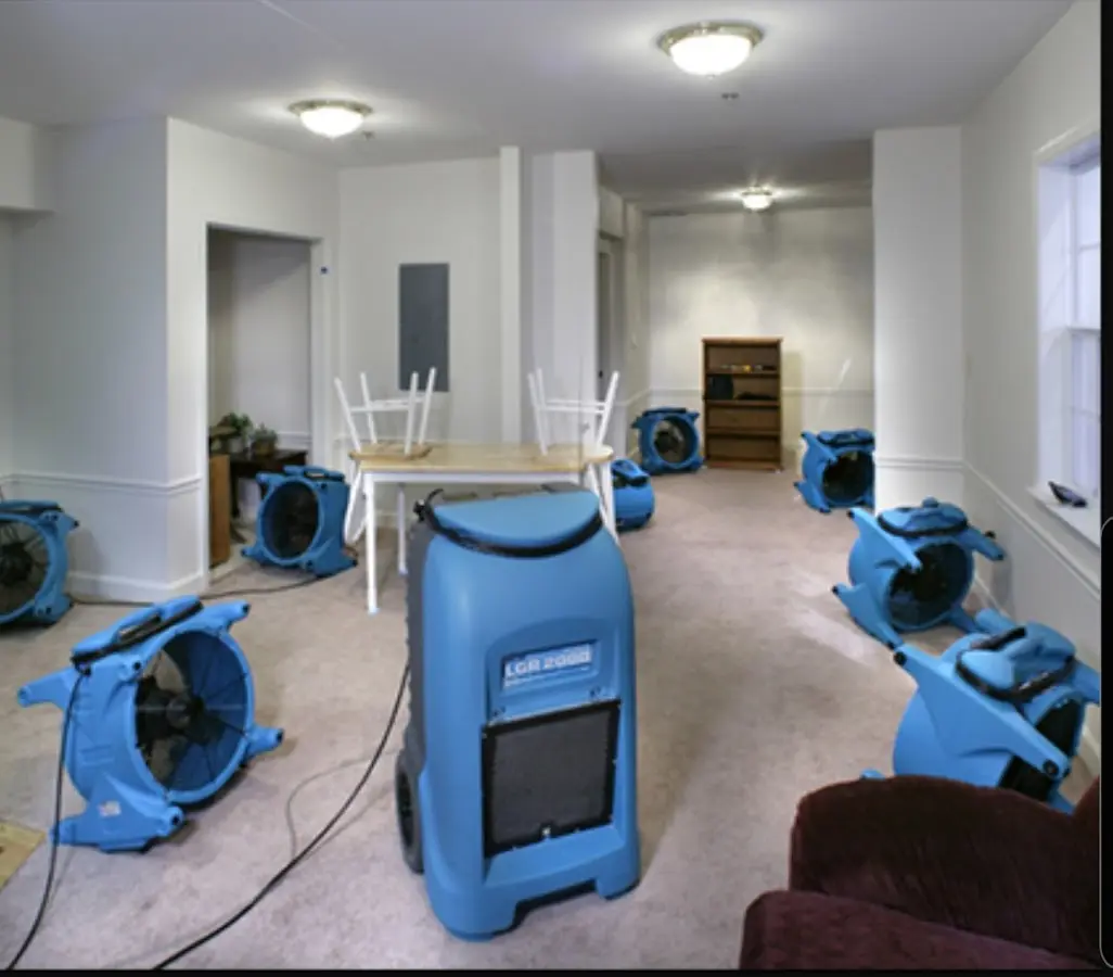 Air movers and dehumidifier setup for Water Extraction & Removal in Fishersville